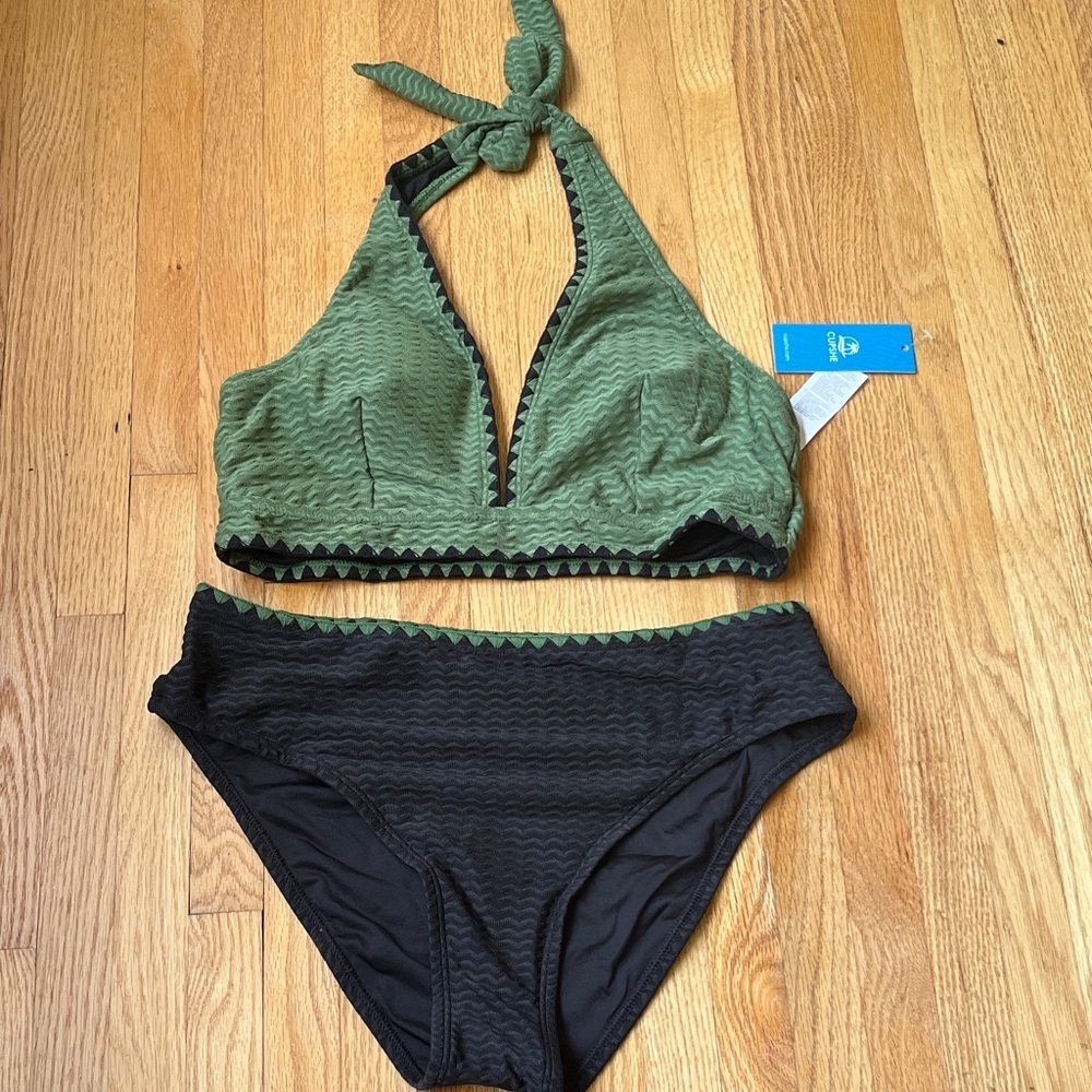 Tuscan Groves Green Bikini Set